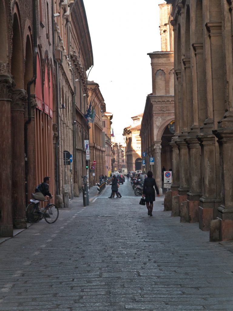 Via Zamboni   Bologna