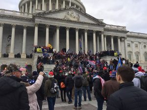 800px-DC_Capitol_Storming_IMG_7986