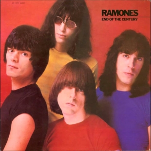 Ramones: compie 45 anni “End of the Century”, album prodotto da Phil Spector